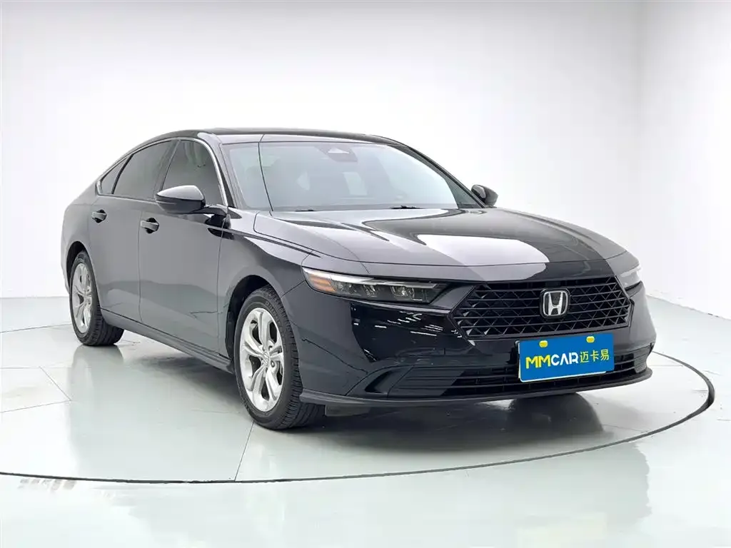 Honda Accord — фото 7