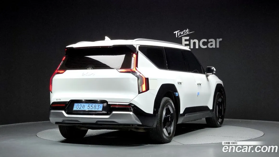 [object Object] EV9 2024 из KR, фото 2