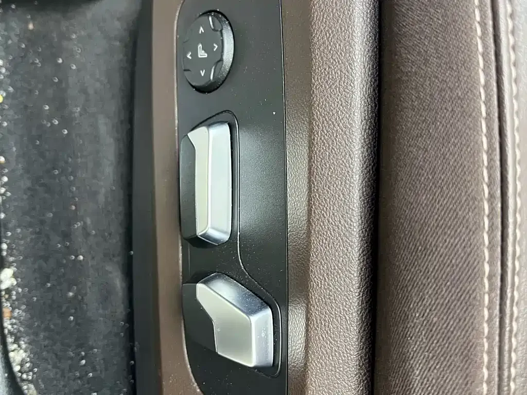 BMW X5 2025 из CN, фото 8
