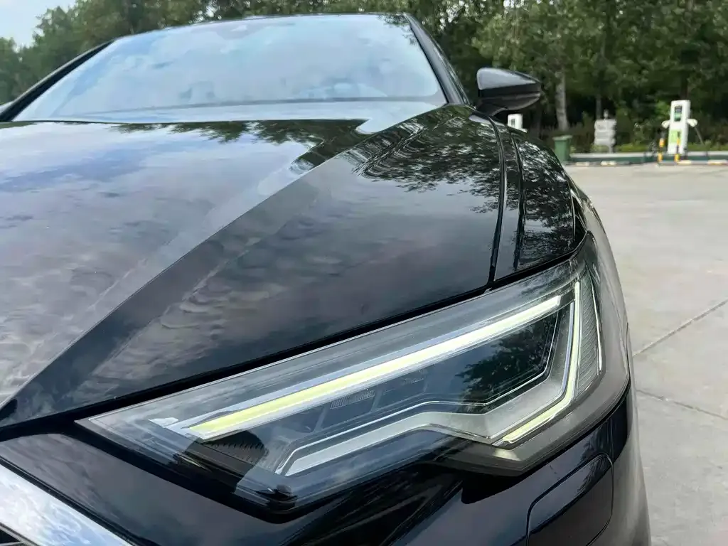 Audi A6L 2024 из CN, фото 10