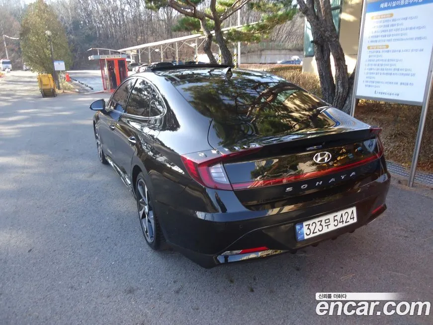 Hyundai Sonata 2022 из KR, фото 2