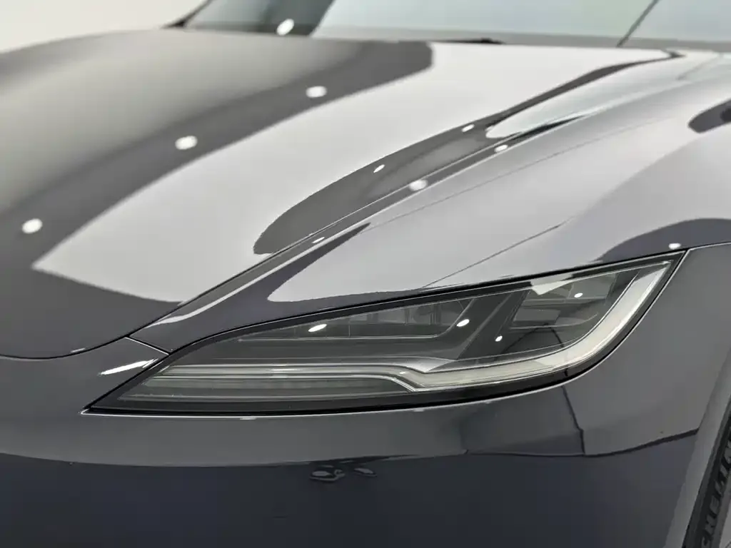Tesla Model 3 2025 из CN, фото 8