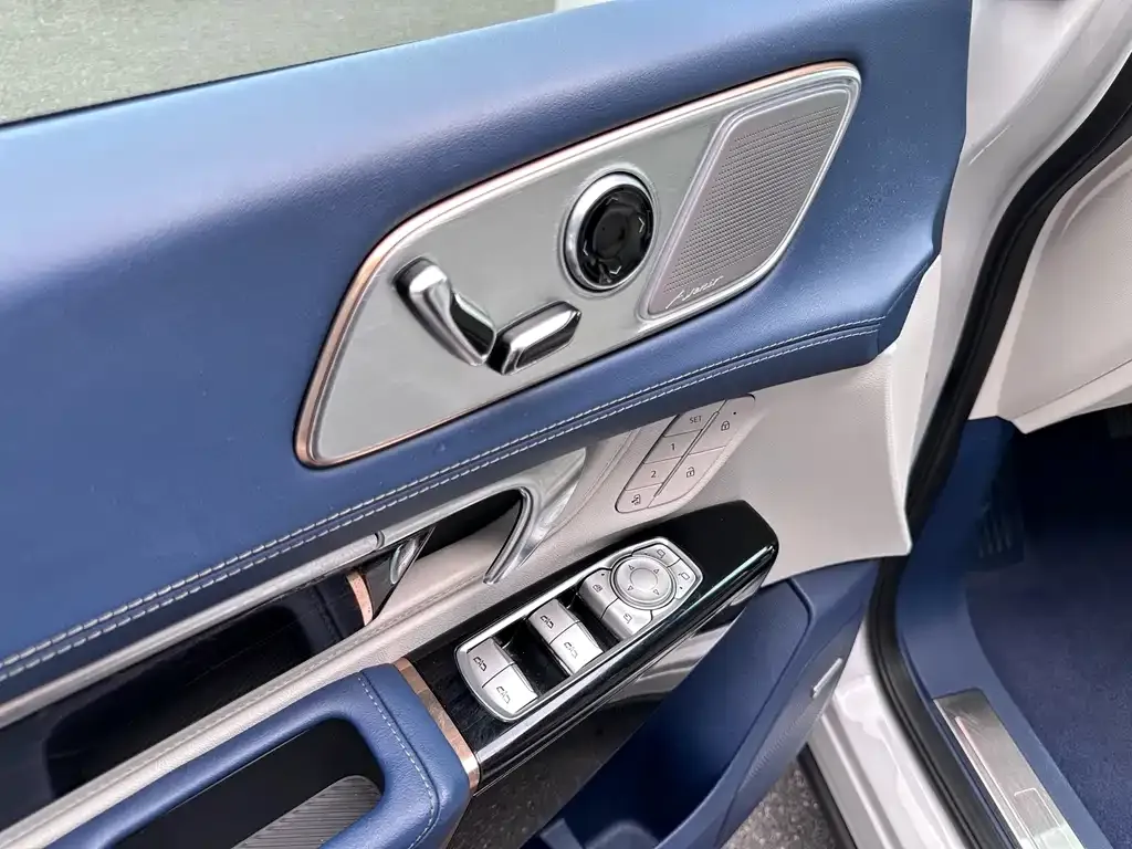 Buick Century 2024 из CN, фото 3