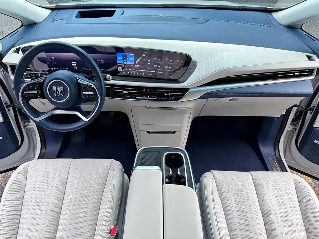 Buick Century 2024 из CN, фото 7