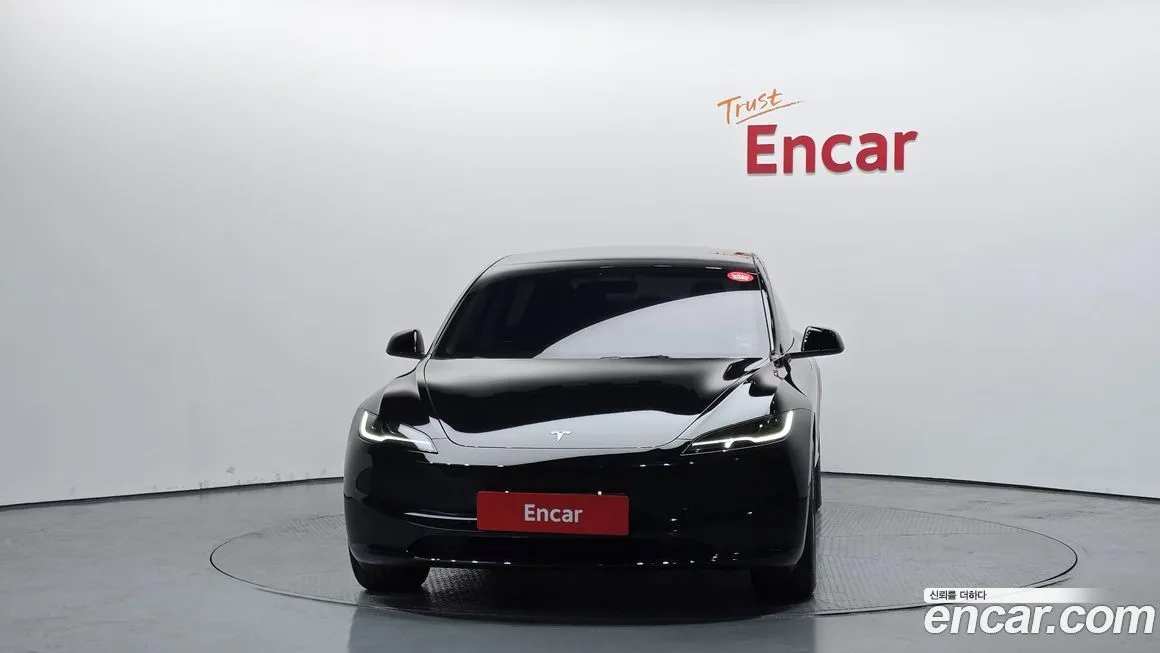 Tesla Model 3 2024 из KR, фото 3