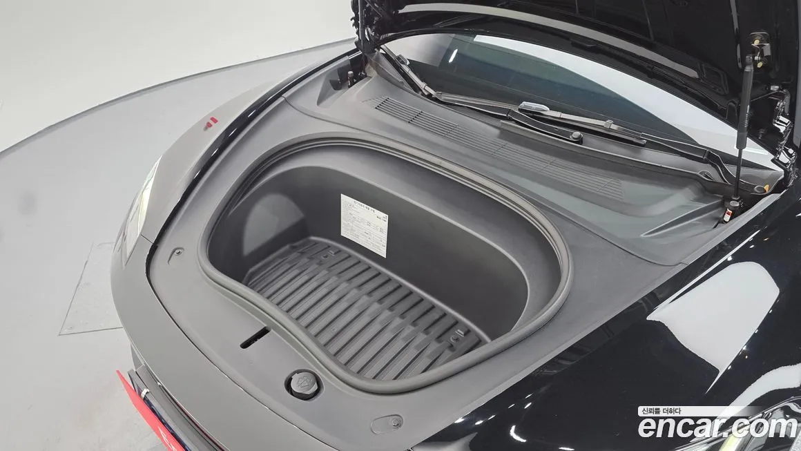 Tesla Model 3 2024 из KR, фото 6
