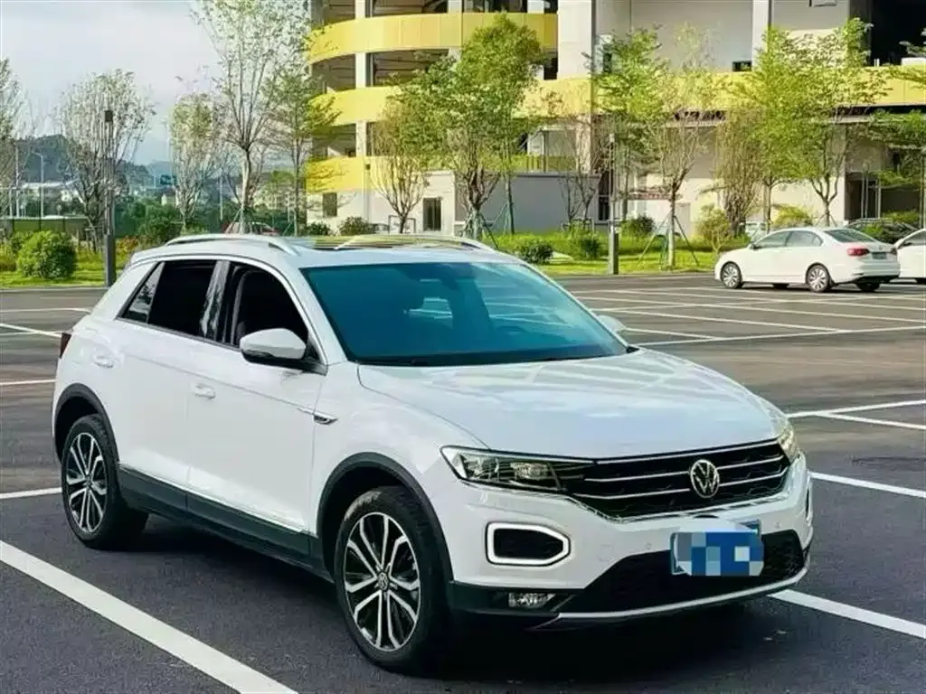 Volkswagen T-Roc 2023 из CN, фото 3