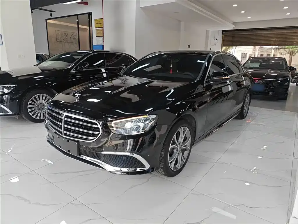 Mercedes-Benz E-Class 2023 из CN, фото 1