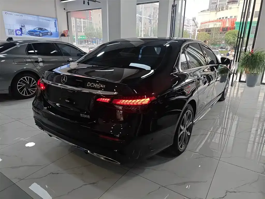 Mercedes-Benz E-Class 2023 из CN, фото 7