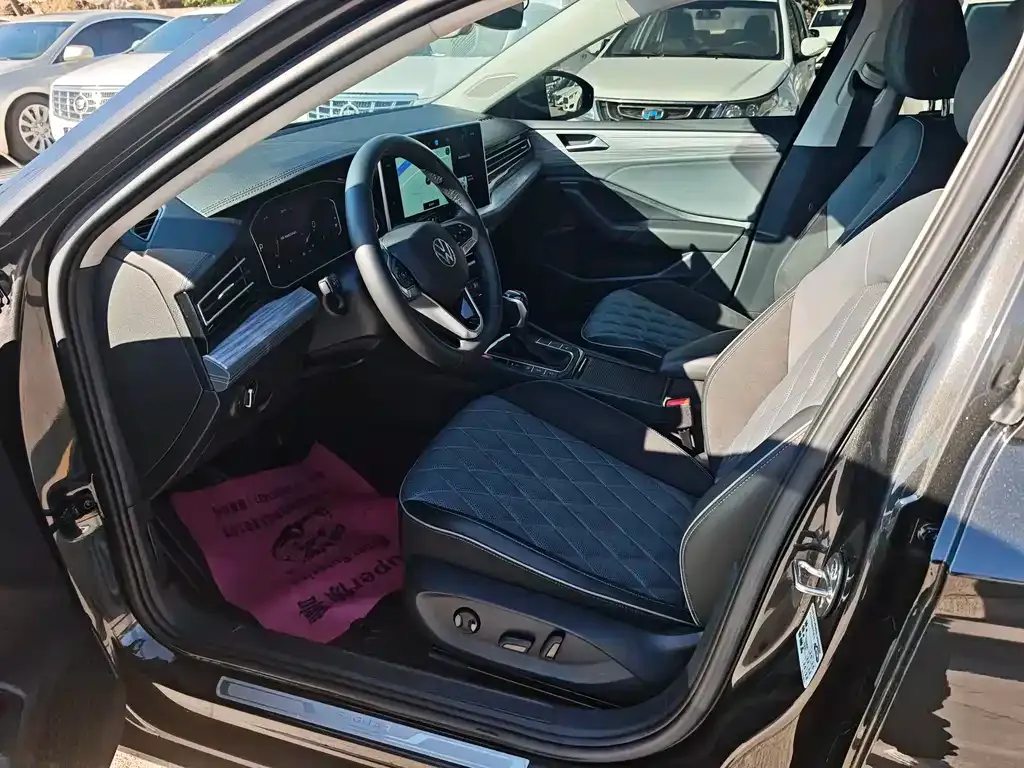 Volkswagen Sagitar 2023 из CN, фото 4
