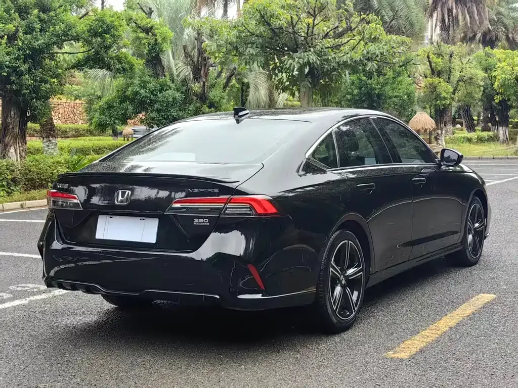 Honda Inspire 2024 из CN, фото 7