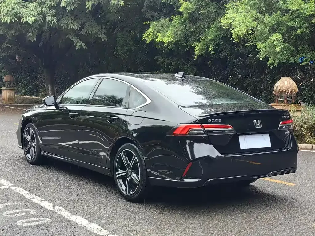 Honda Inspire 2024 из CN, фото 9