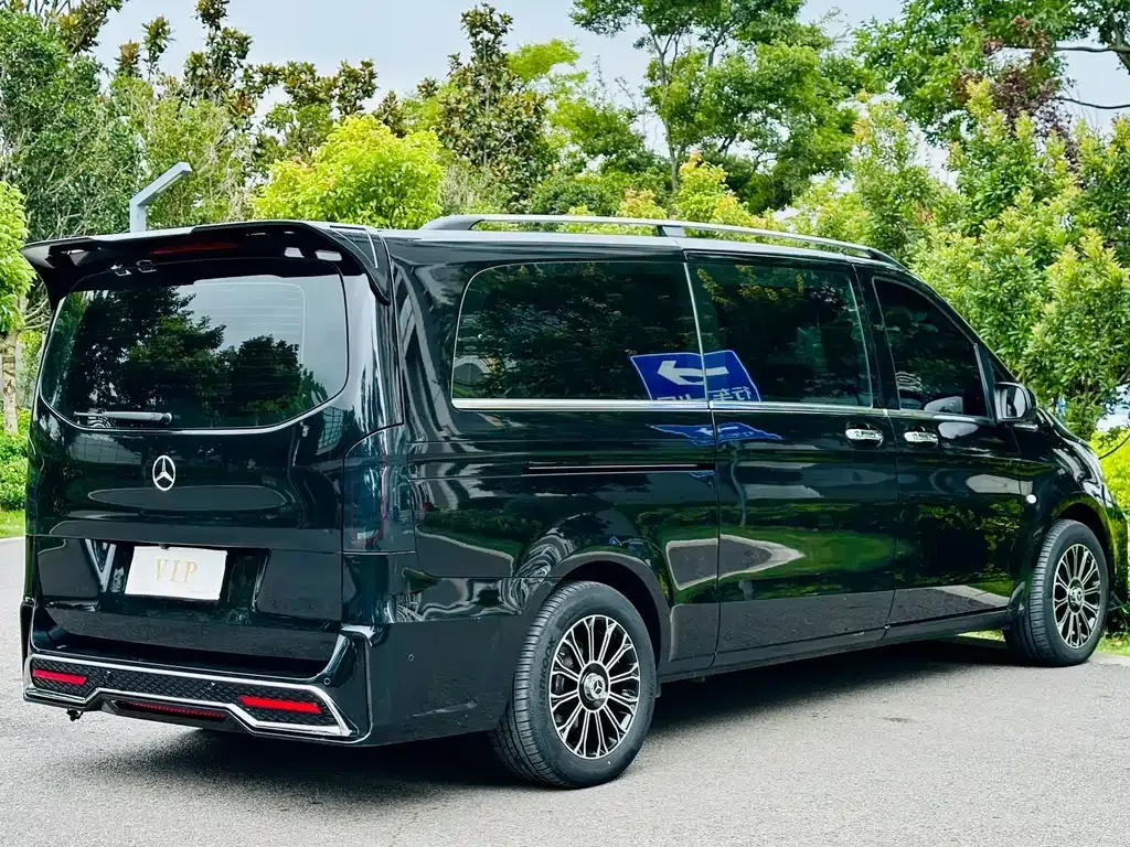 Mercedes-Benz Vito 2023 из CN, фото 4