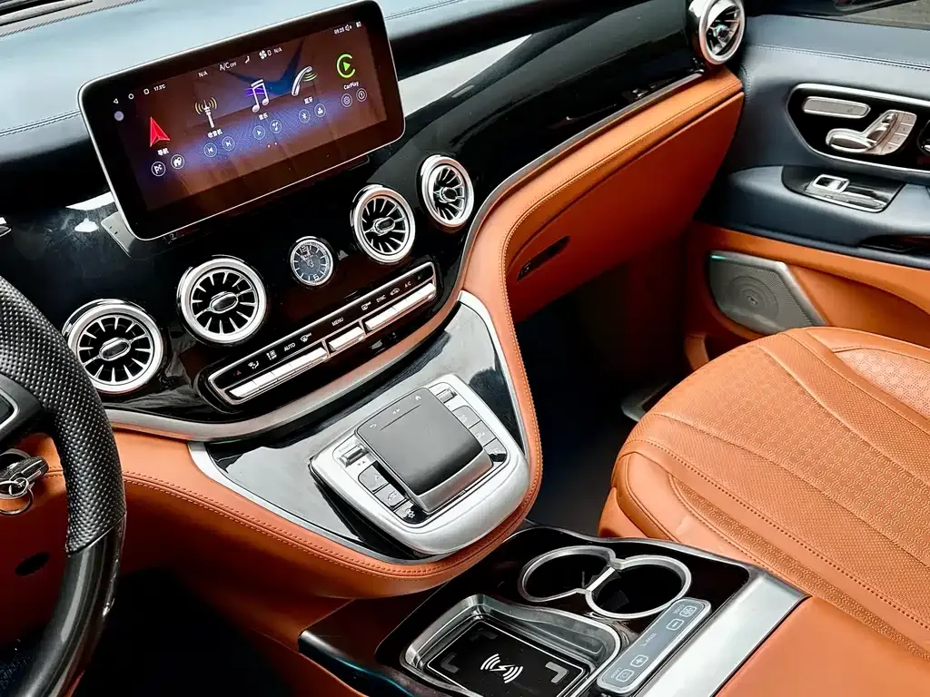 Mercedes-Benz Vito 2023 из CN, фото 9