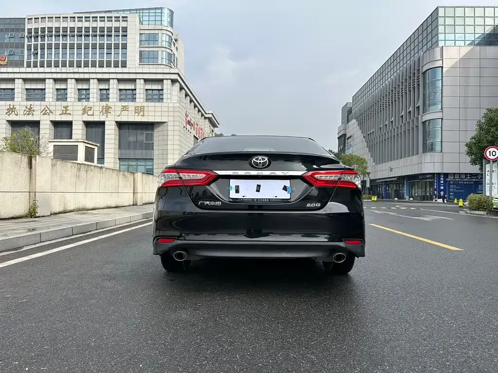 Toyota Camry 2021 из CN, фото 6