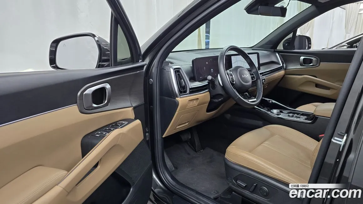 Kia Sorento — фото 10