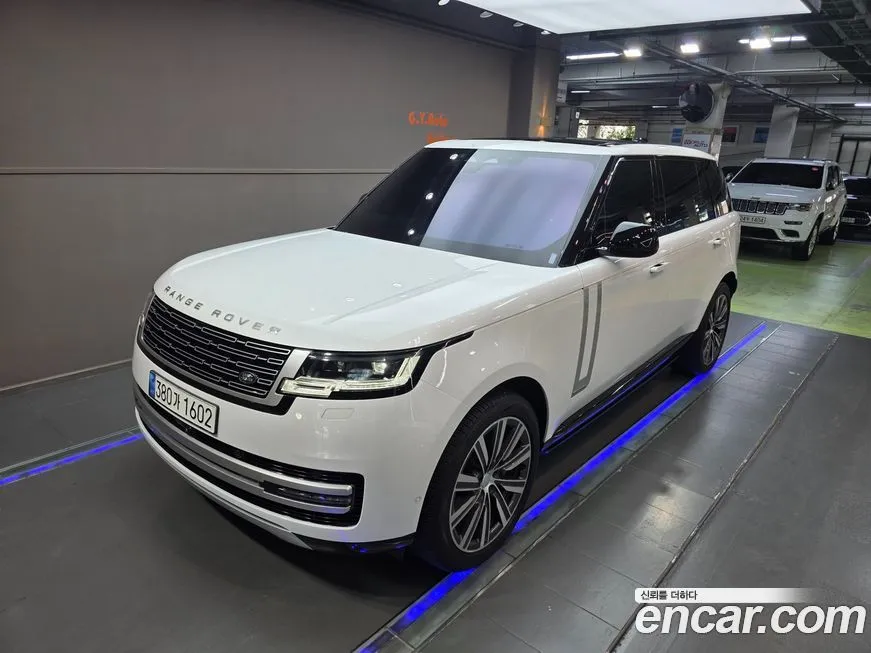 Land Rover Range Rover — фото 1