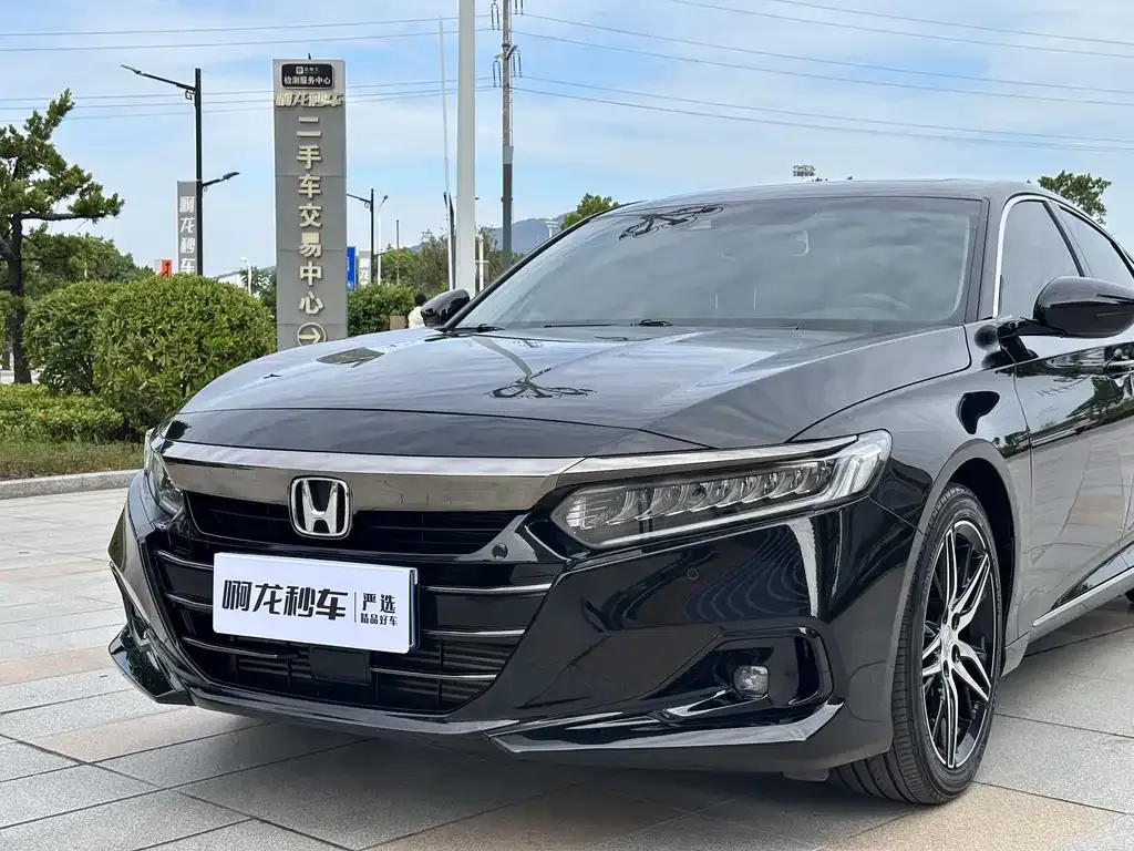 Honda Accord 2023 из CN, фото 2