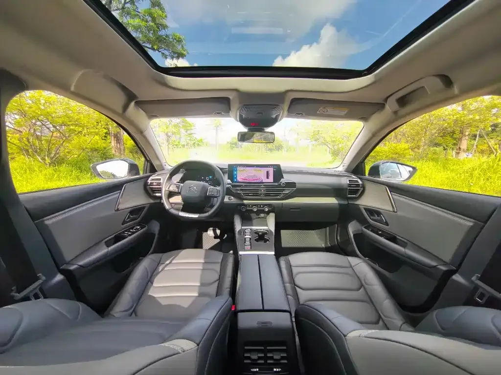 Citroen C5 X 2022 из CN, фото 8