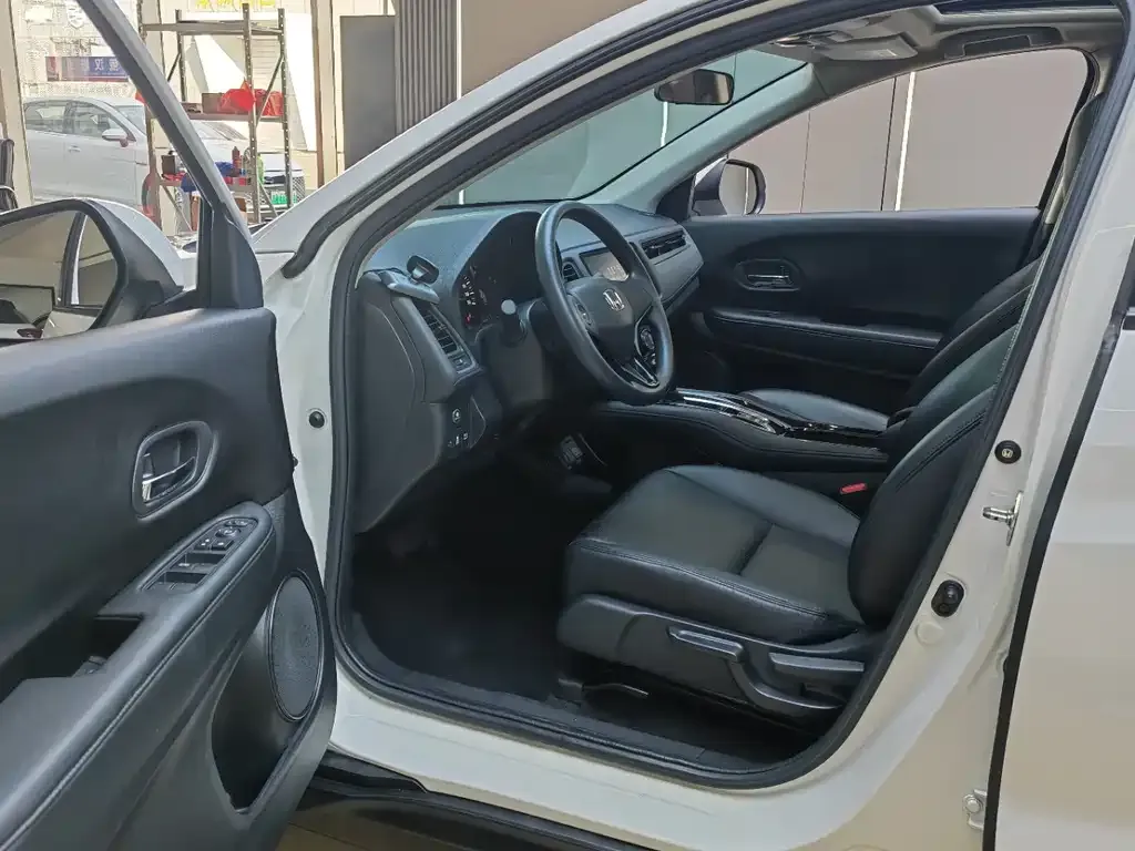 Honda Vezel 2022 из CN, фото 7