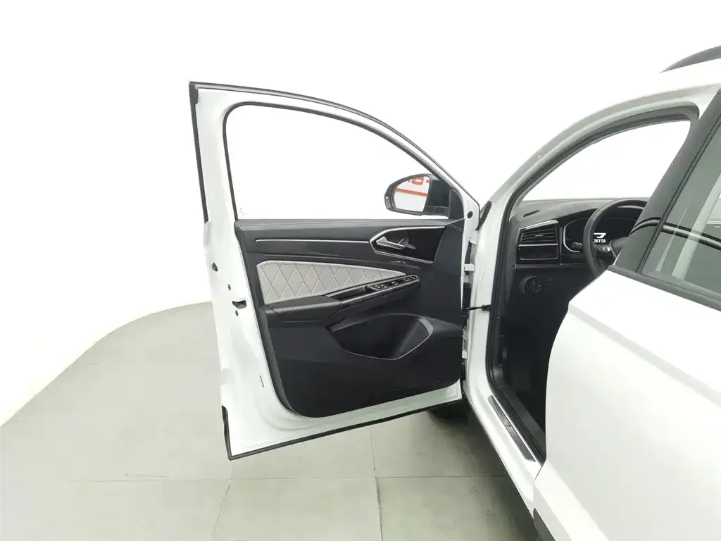 Jetta VS7 2023 из CN, фото 8