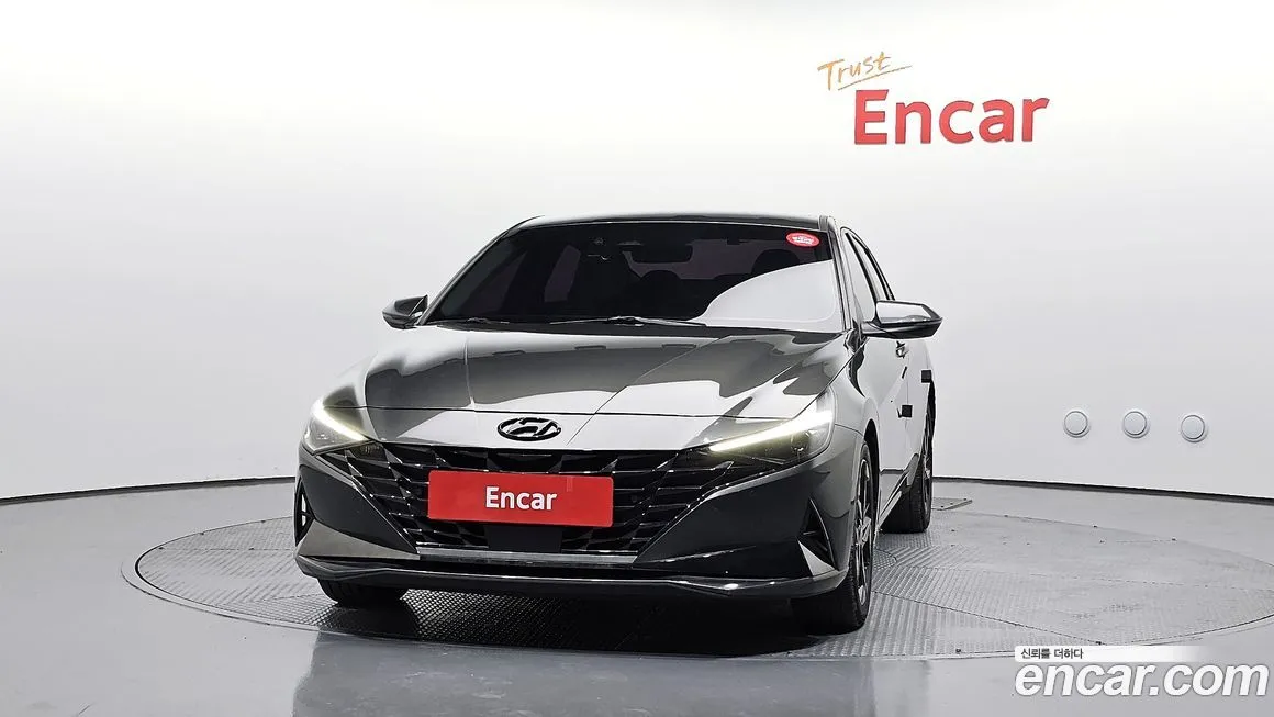 Hyundai AVANTE — фото 3