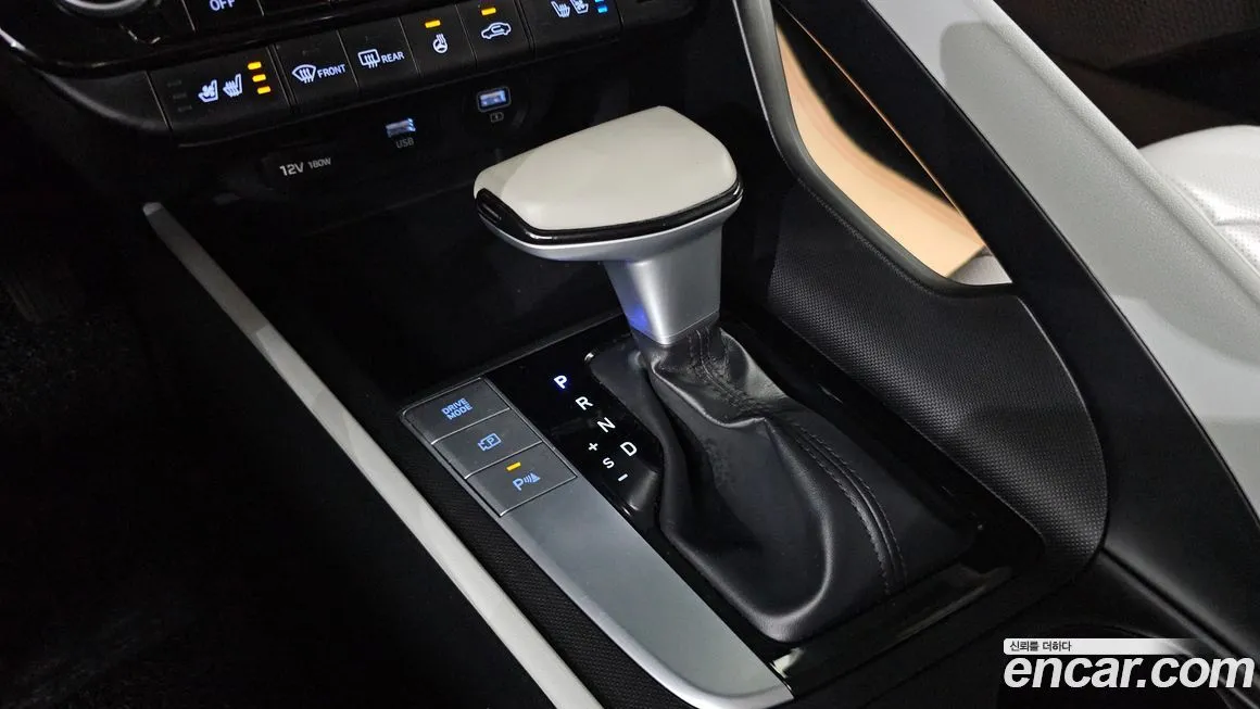 Hyundai AVANTE — фото 9