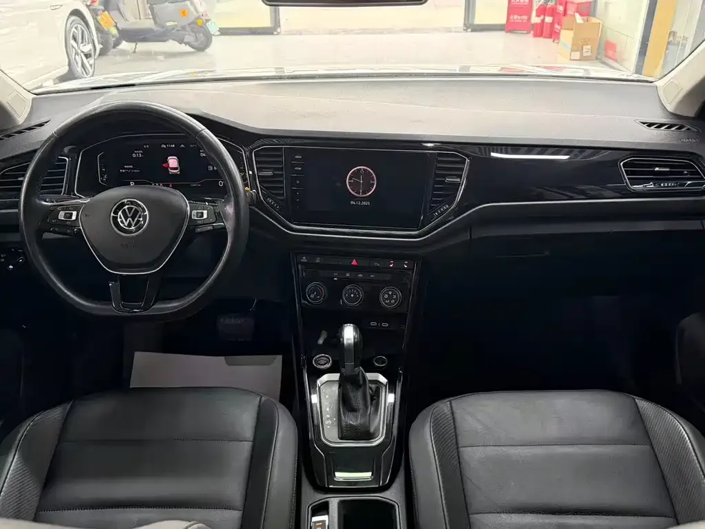 Volkswagen T-Roc 2022 из CN, фото 7