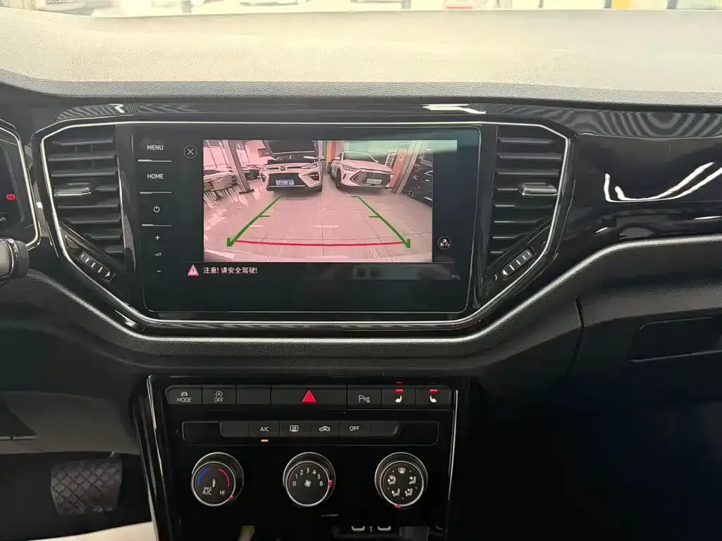 Volkswagen T-Roc 2022 из CN, фото 8