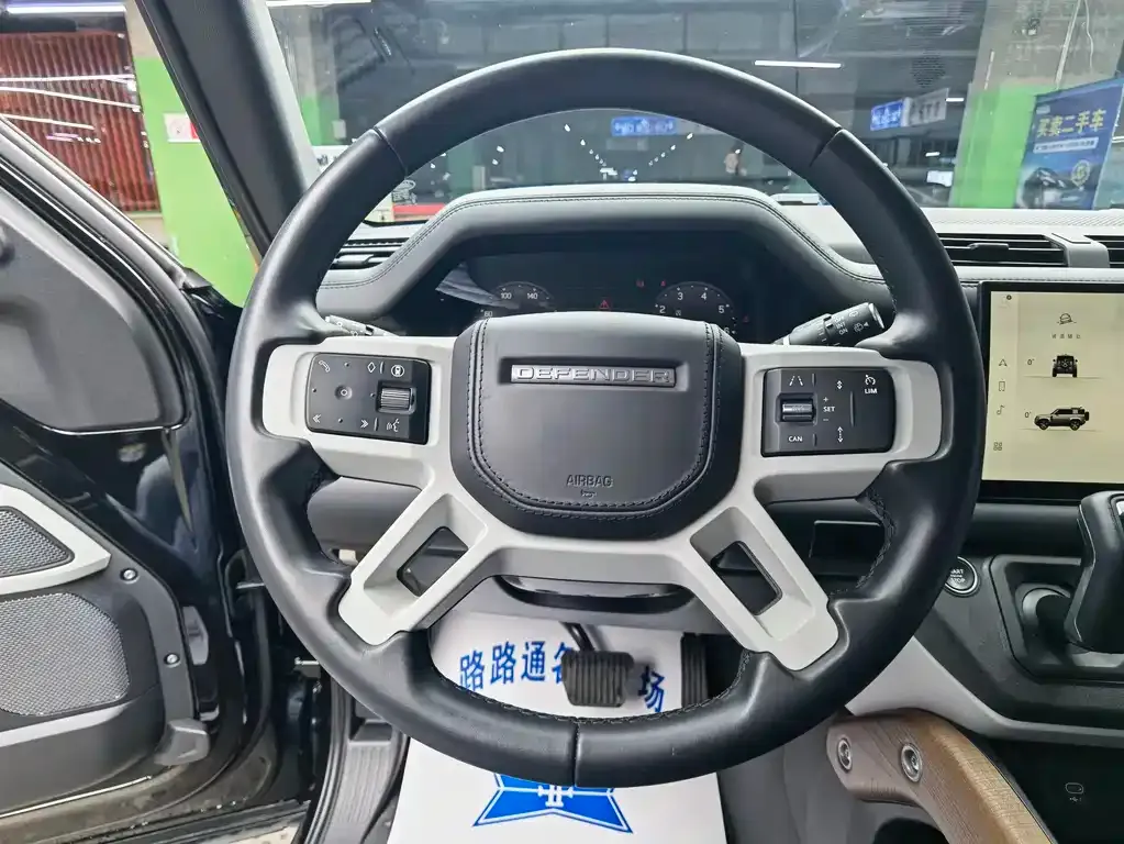 Land Rover Defender 2023 из CN, фото 10