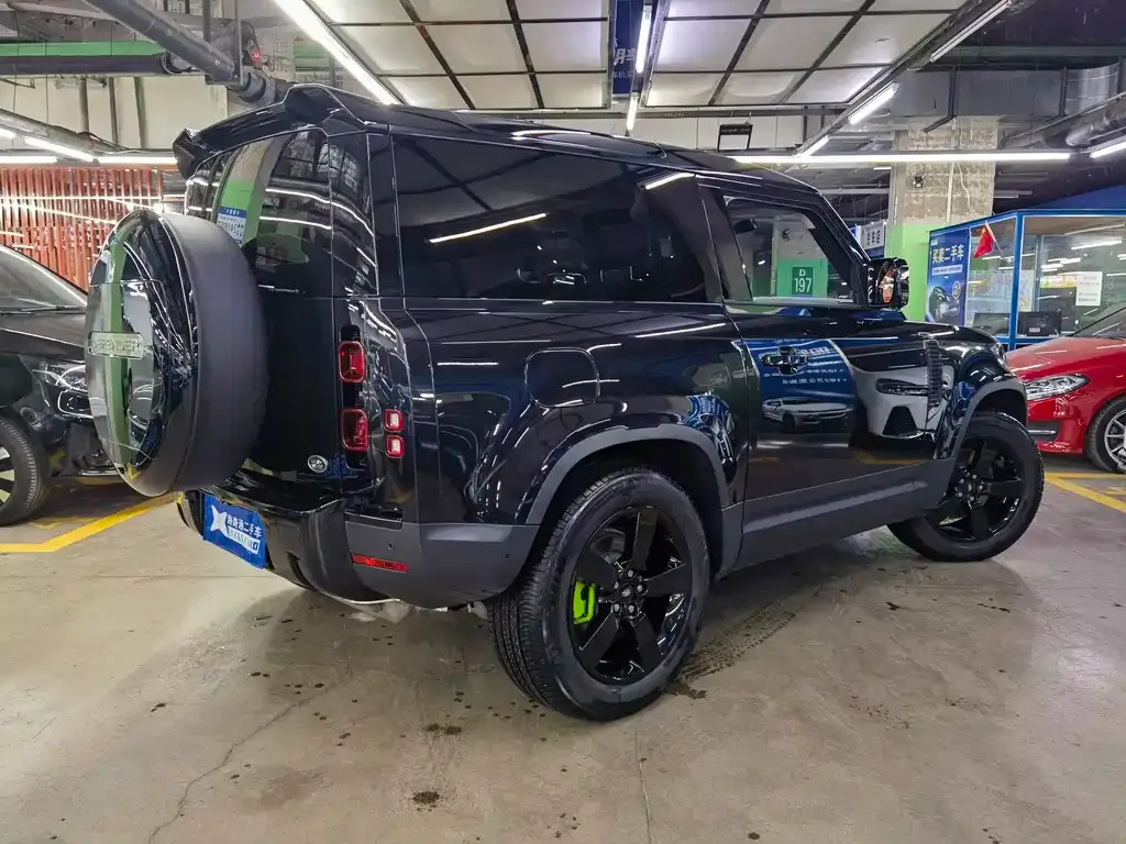 Land Rover Defender 2023 из CN, фото 4
