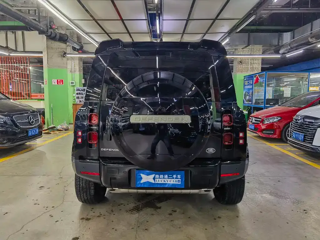 Land Rover Defender 2023 из CN, фото 5
