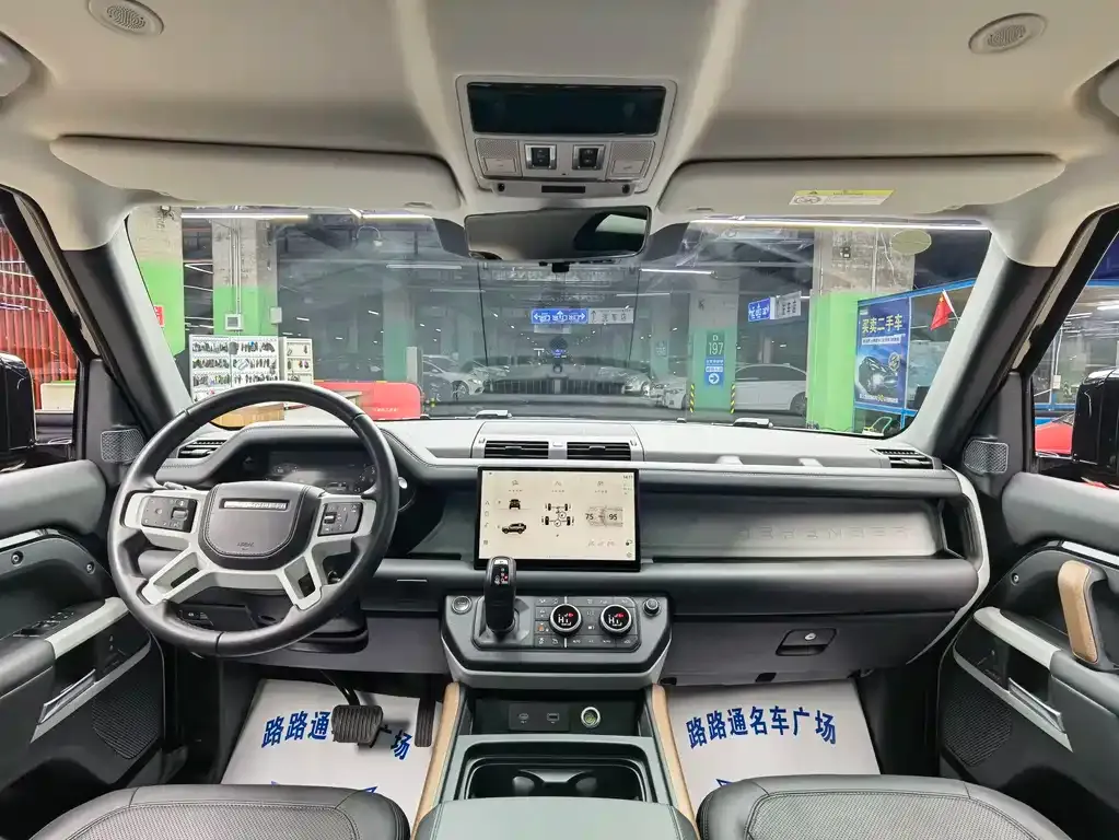 Land Rover Defender 2023 из CN, фото 7
