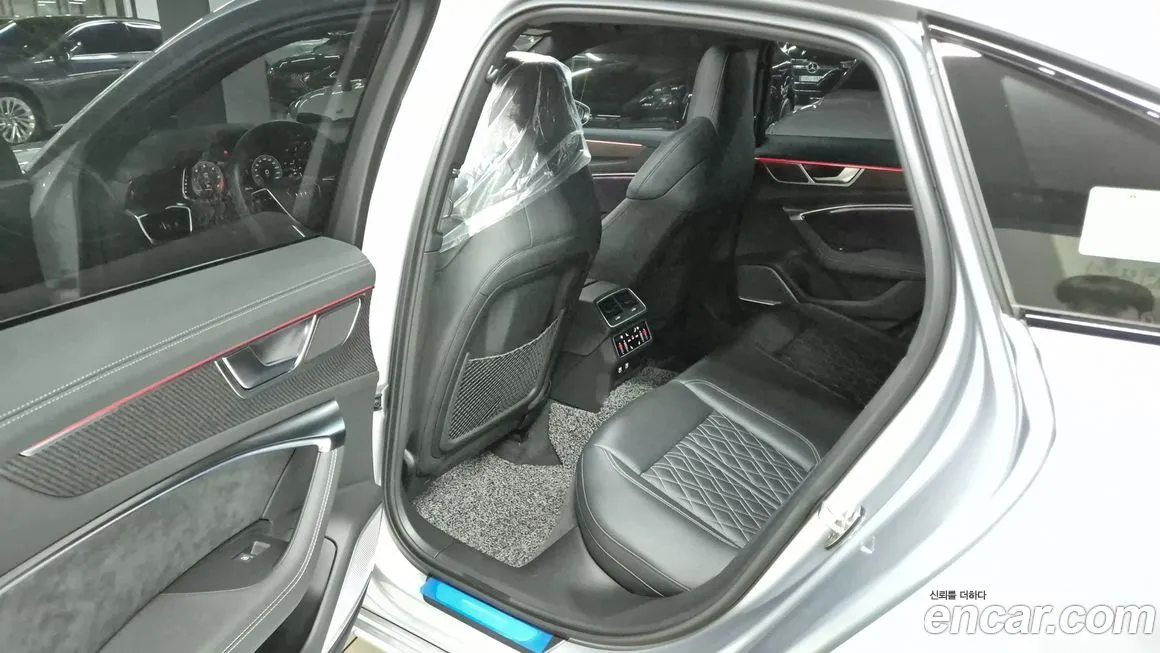 Audi S6 2021 из KR, фото 9