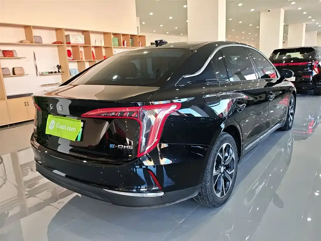 Hongqi E-QM5 2024 из CN, фото 7