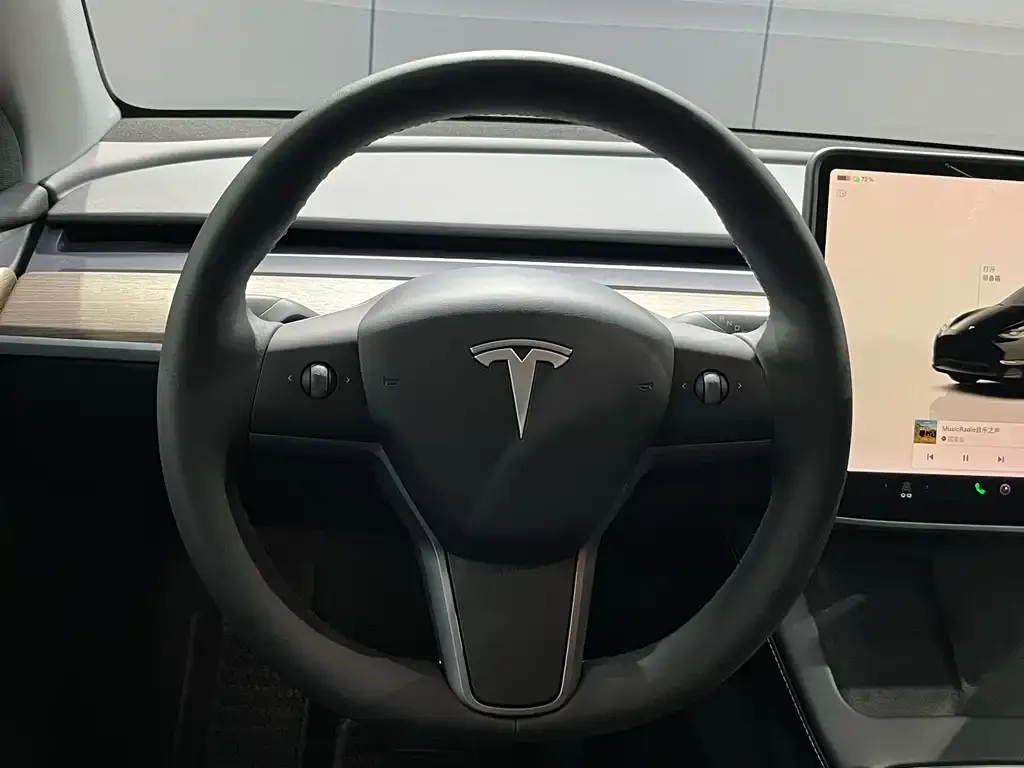 Tesla Model Y 2023 из CN, фото 9
