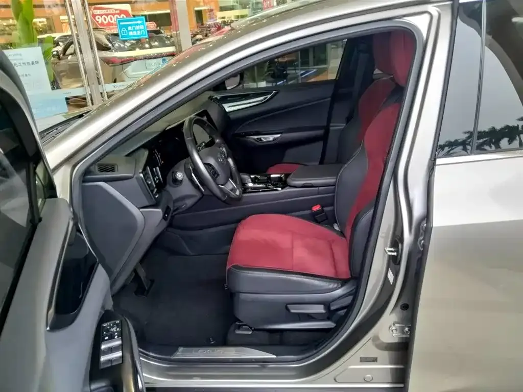 Lexus NX 2023 из CN, фото 8