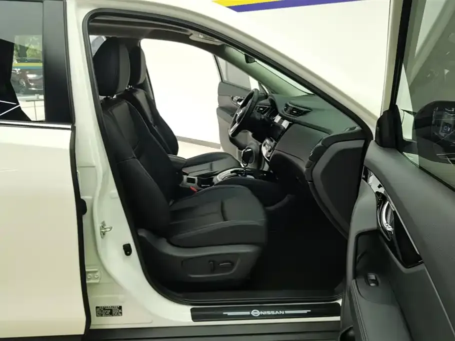 Nissan X-Trail 2024 из CN, фото 8
