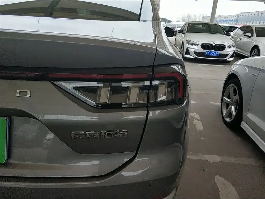 Ford Mondeo 2023 из CN, фото 8