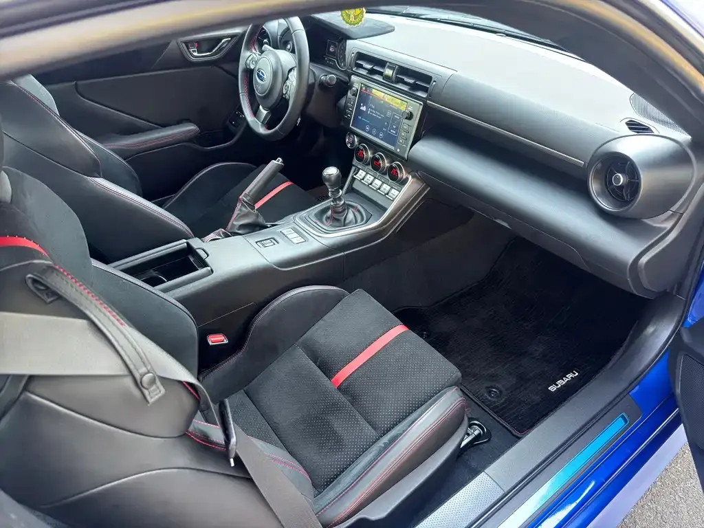 Subaru BRZ 2022 из CN, фото 7