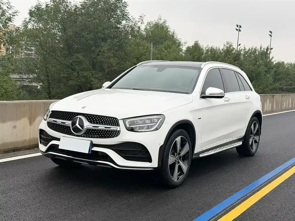 Mercedes-Benz GLC 2022 из CN, фото 1
