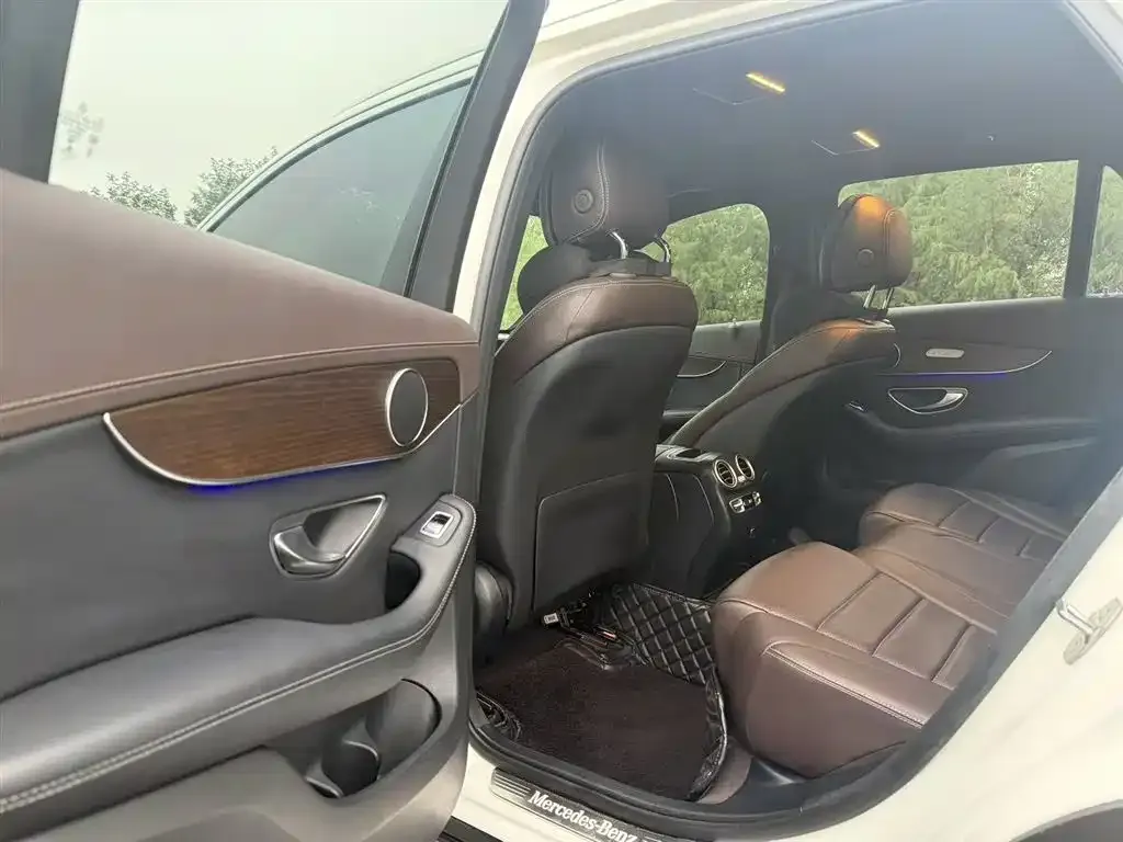 Mercedes-Benz GLC 2022 из CN, фото 10