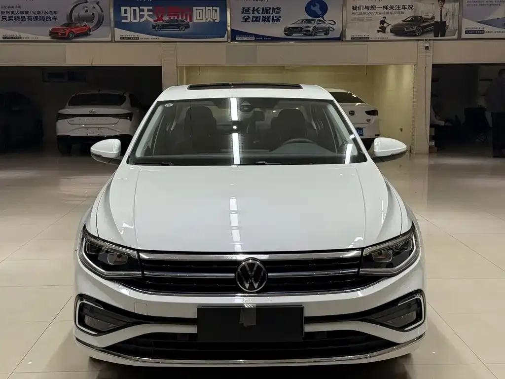 Volkswagen Bora 2022 из CN, фото 2