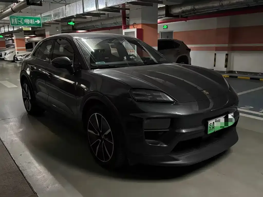 Porsche Macan EV 2024 из CN, фото 2