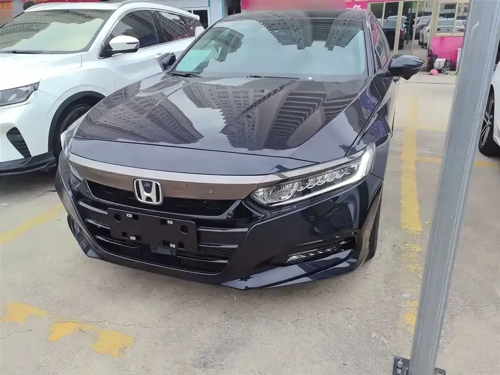 Honda Accord 2021 из CN, фото 2