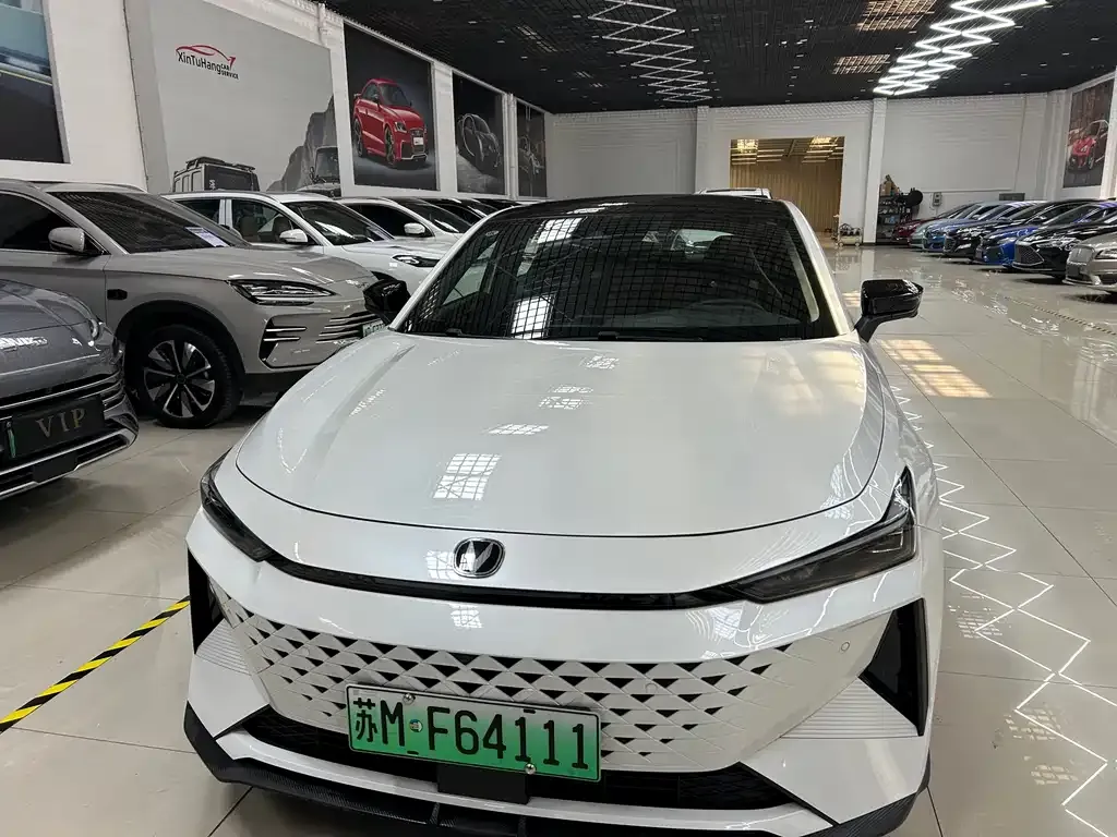 Changan UNI-V iDD 2025 из CN, фото 2