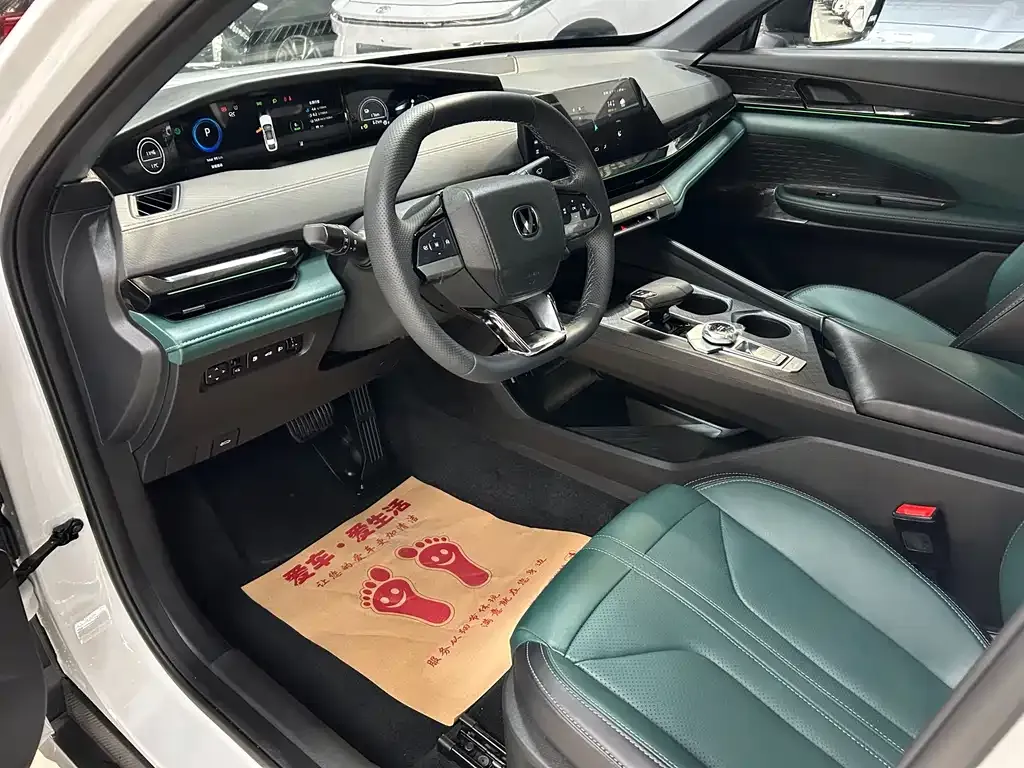 Changan UNI-V iDD 2025 из CN, фото 7