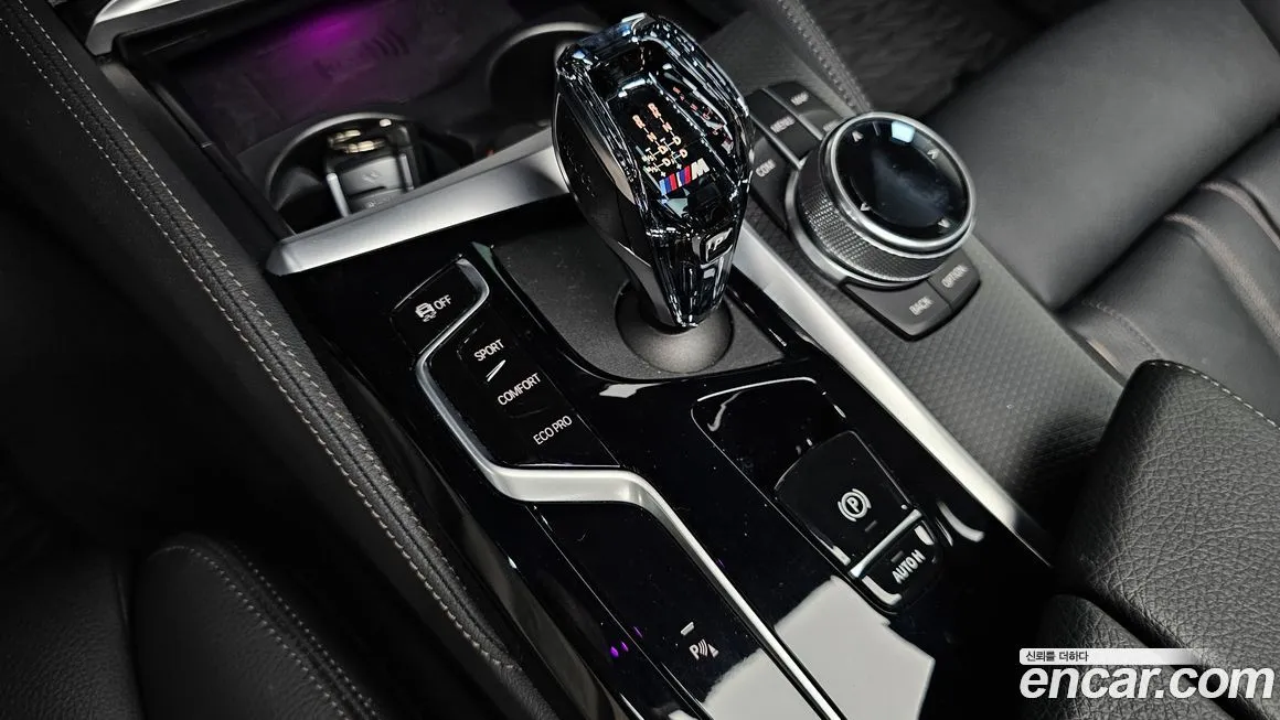 BMW 5-Series 2023 из KR, фото 9