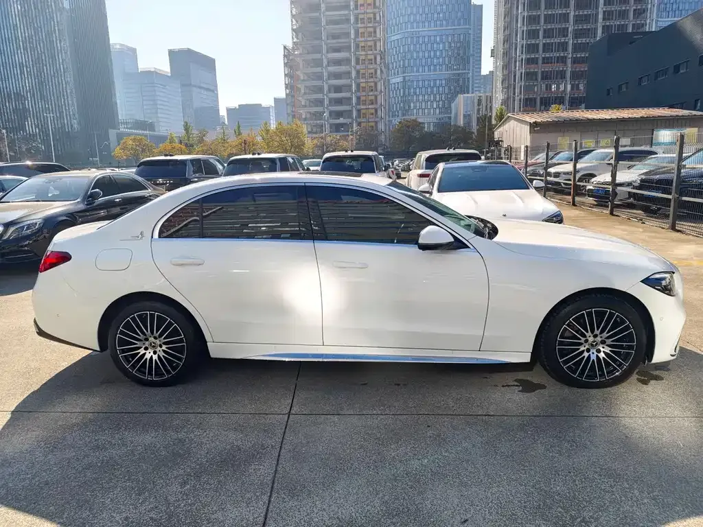 Mercedes-Benz C-Class 2023 из CN, фото 4