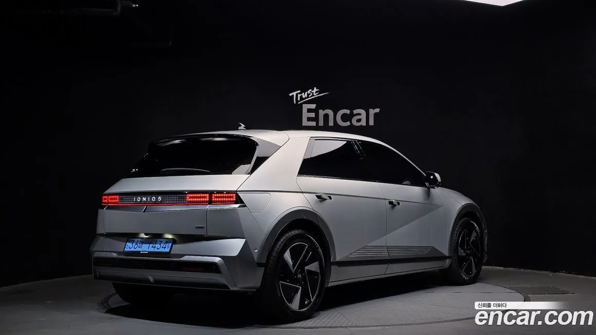 Hyundai Ioniq5 — фото 2